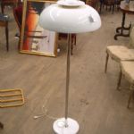 300 8245 Golvlampa